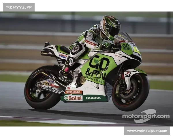 乌马尔·努马戈梅多夫凭借点数战胜包蒂斯塔 重回胜利轨道